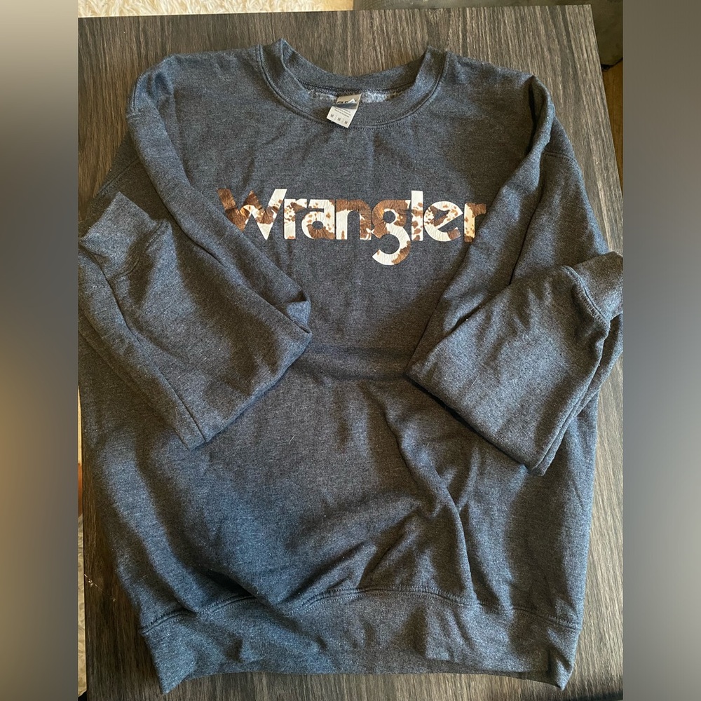 Women’s crewneck
